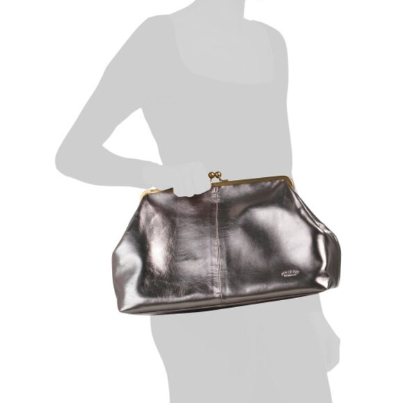 AMERICAN LEATHER CO. Leather Oversized Kisslock Clutch - Picture 2 of 4